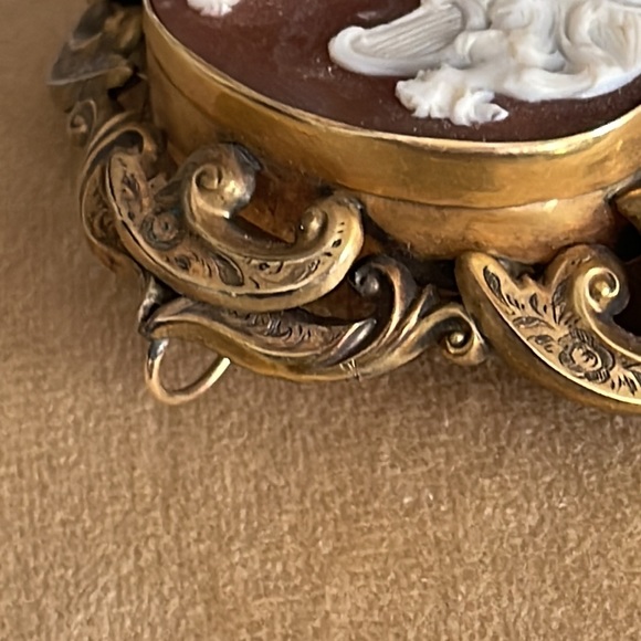 Cameo pendant and brooch 3” by 2 1/4” - Picture 10 of 14